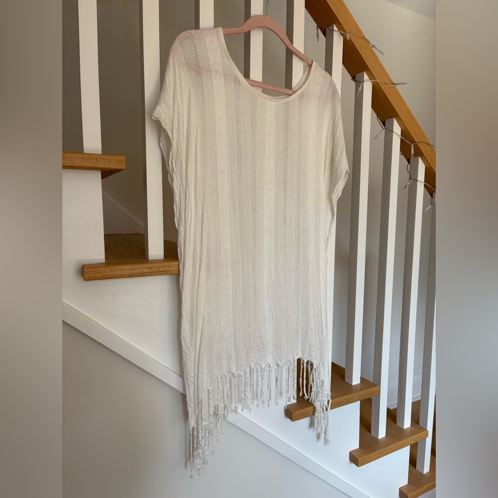 Host pick 🏖️ Beach Boho Cream Poncho with Fringe
